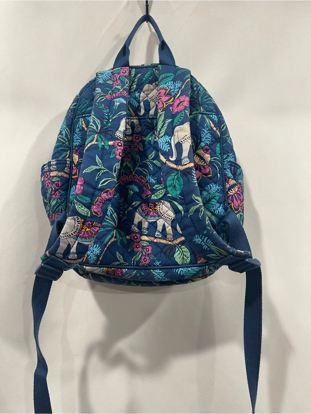Vera Bradley compact vera